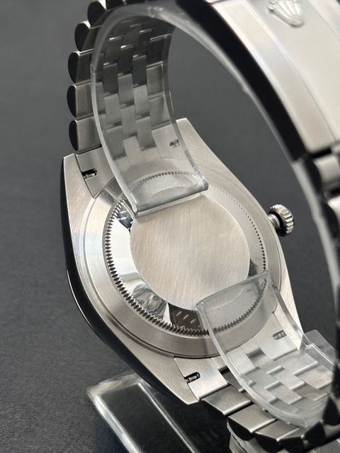 Rolex Datejust 41 126334 Image 4